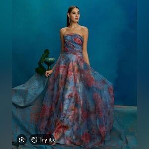 NWT Theia Giselle Floral Ruched Organza Strapless Gown